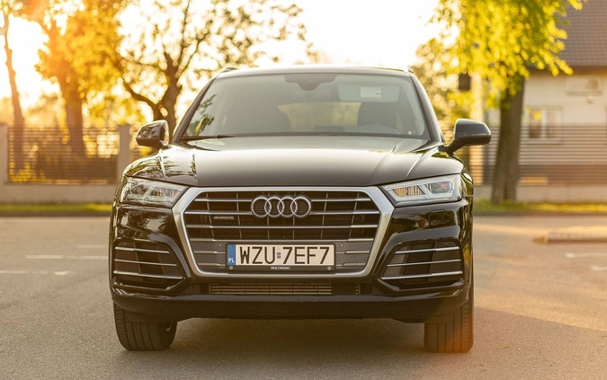 Audi Q5 cena 145000 przebieg: 61000, rok produkcji 2019 z Żuromin małe 211
